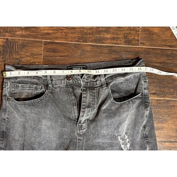 Forever 21 Men’s Jeans, Heavily Distressed/Unhemmed (See Photos) Sz 32 - Picture 7 of 11